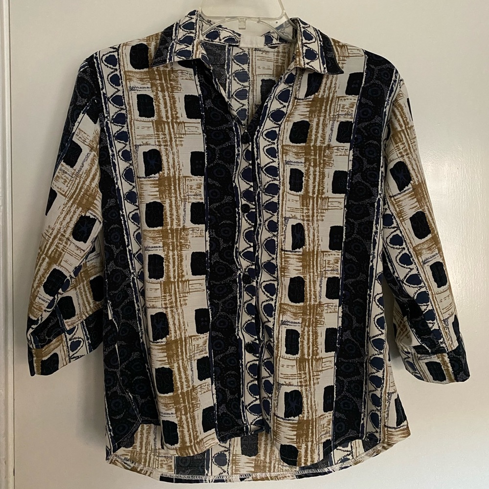 patterned collared blouse